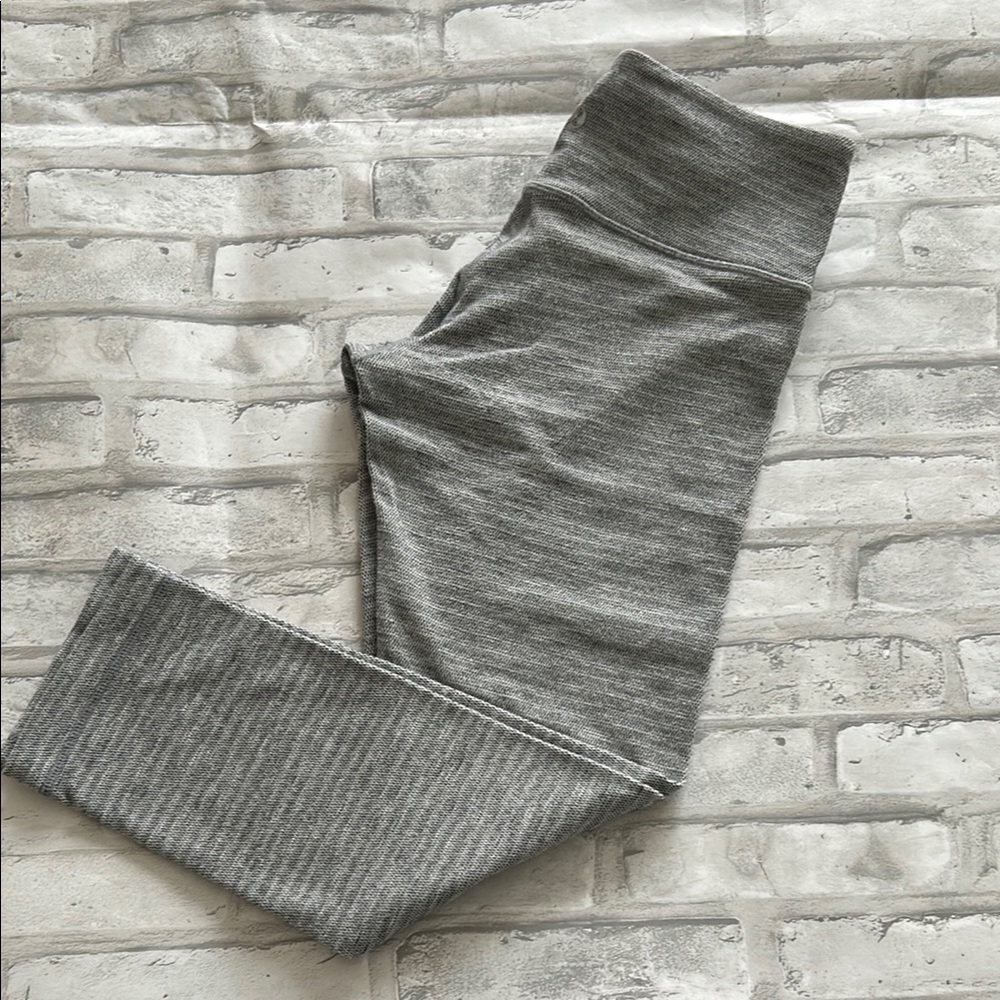 Lululemon Wunder Under Capri Leggings Sz-4